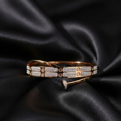 Premium Gold-Plated Heart Hand Cuff – Adjustable