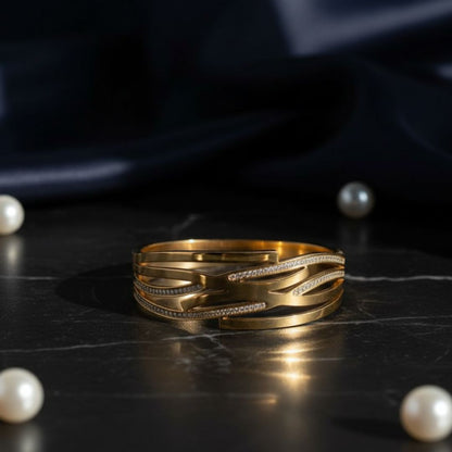 Premium Gold-Plated Heart Hand Cuff – Adjustable