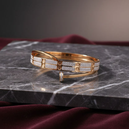 Premium Gold-Plated Heart Hand Cuff – Adjustable