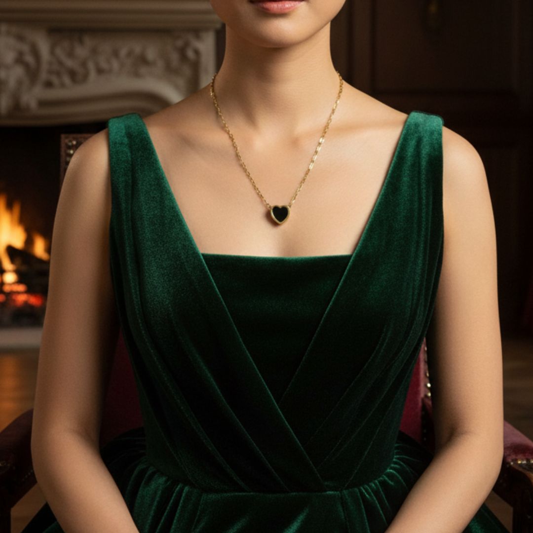 🖤 Updated Detailed Content: Black Onyx Heart Necklace